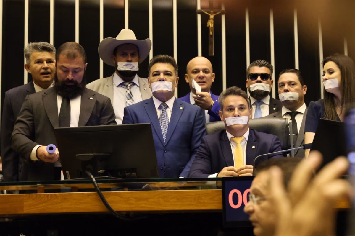 Pacote da Destruição foi ampliado e tramitação tende a ser acelerada em ano eleitoral