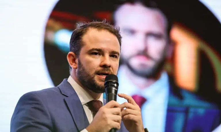 Confirmado Dario Durigan no Ministério da Fazenda, após saída de Haddad