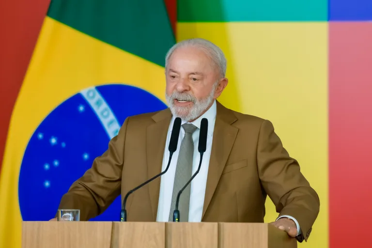 Agenda de Lula nesta semana inclui homenagem a Mujica e encontro com presidente da Bolívia
