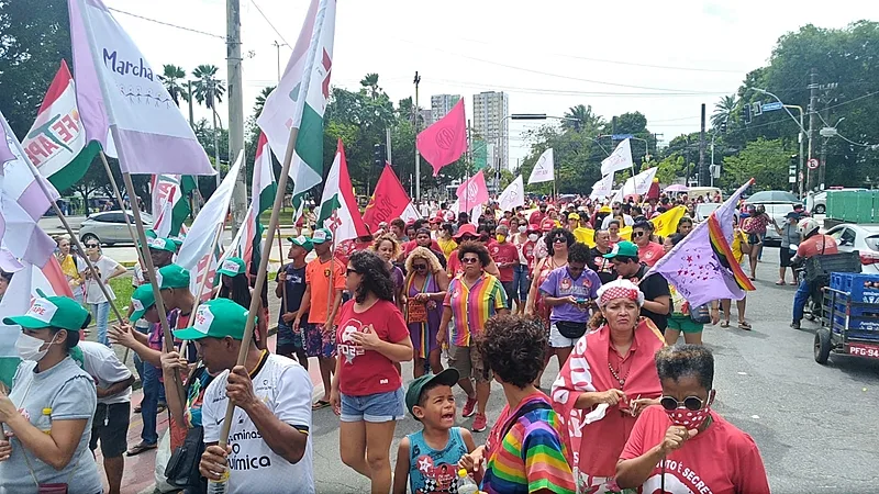 Combate à violência de gênero, escala 6x1 e luta anti-imperialista estão entre pautas dos atos