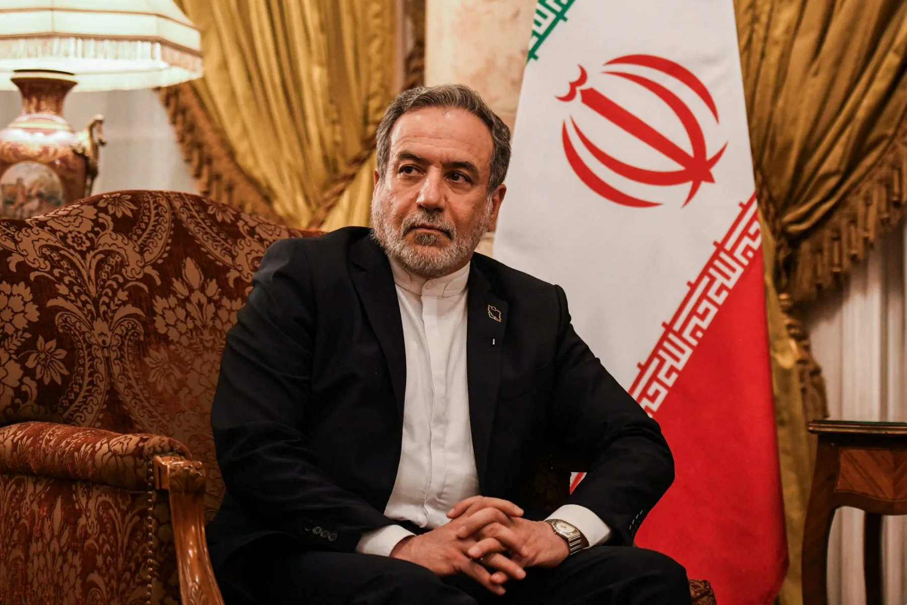 O ministro das Relações Exteriores do Irã, Abbas Araghchi