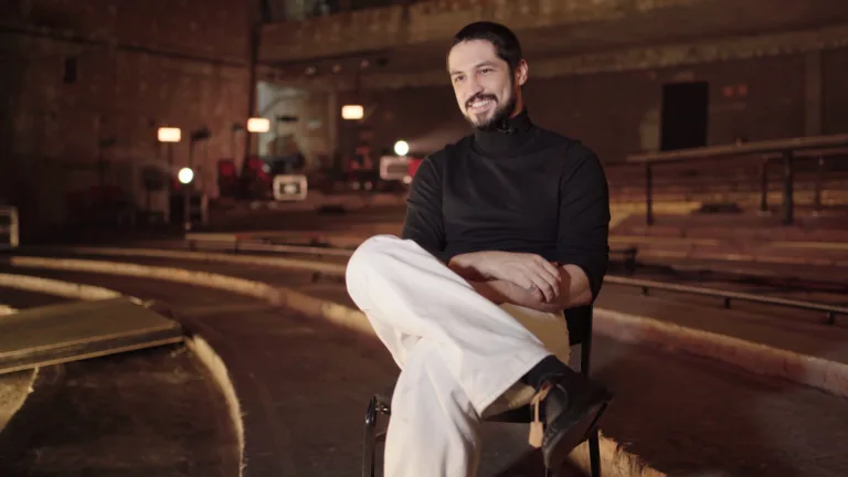 Gabriel Leone celebra reconhecimento de O Agente Secreto e 'clima de Copa' com Oscar