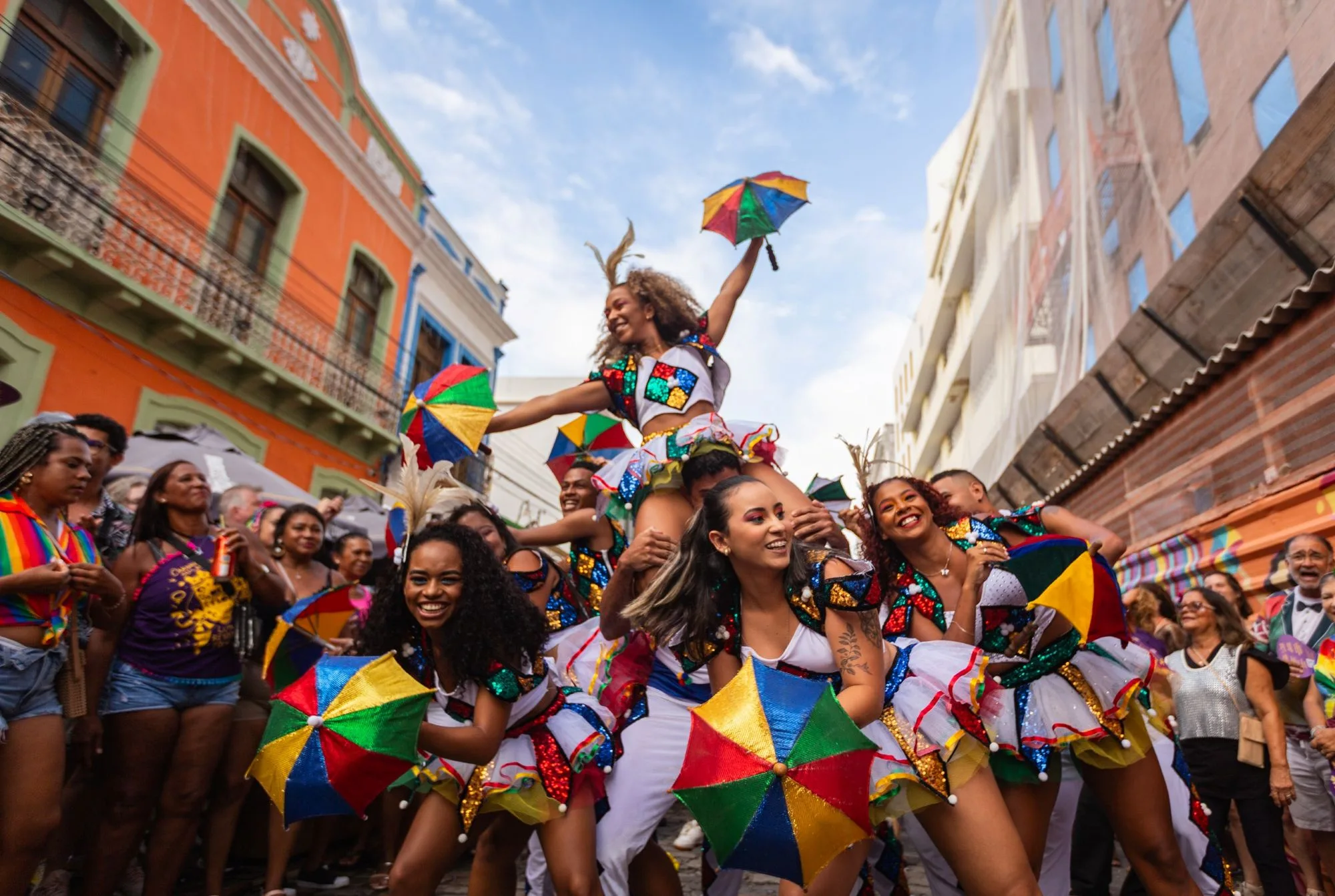 Arrastão percorrerá ruas do Bairro do Recife neste domingo (8)
