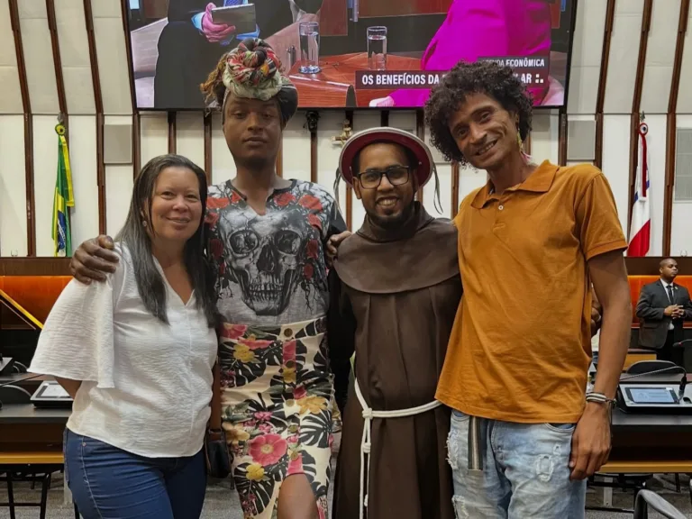 Após denunciar condição de pessoas nas ruas, Frei passa a sofrer ataques conservadores 