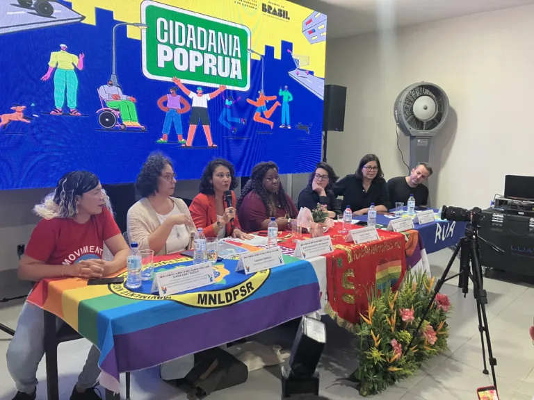 Governo federal lança em Brasília programa para levar direitos à população em situação de rua