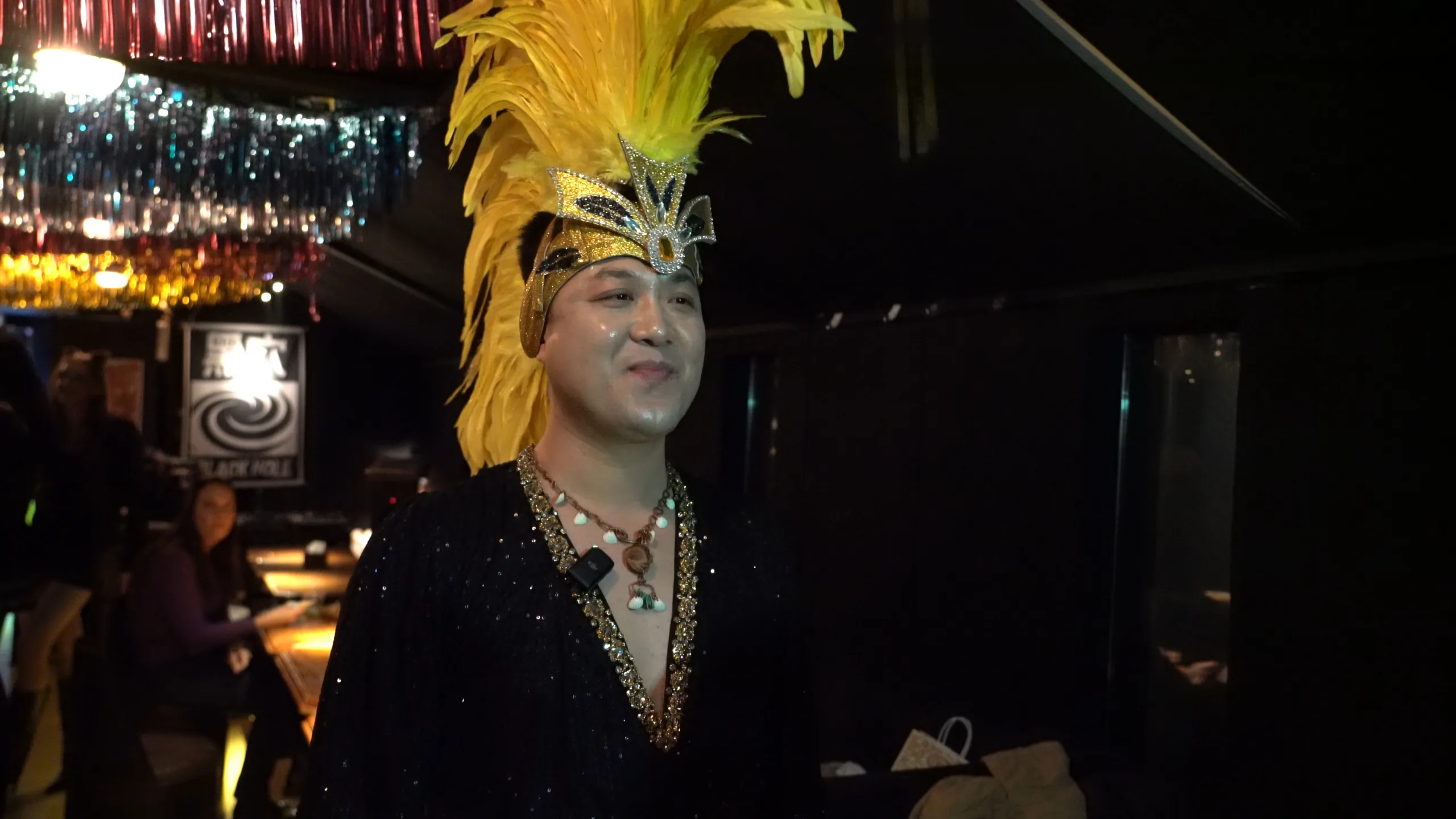 Liu Xiaoyan é artista, bailarino e o primeiro professor chinês de samba da China.
