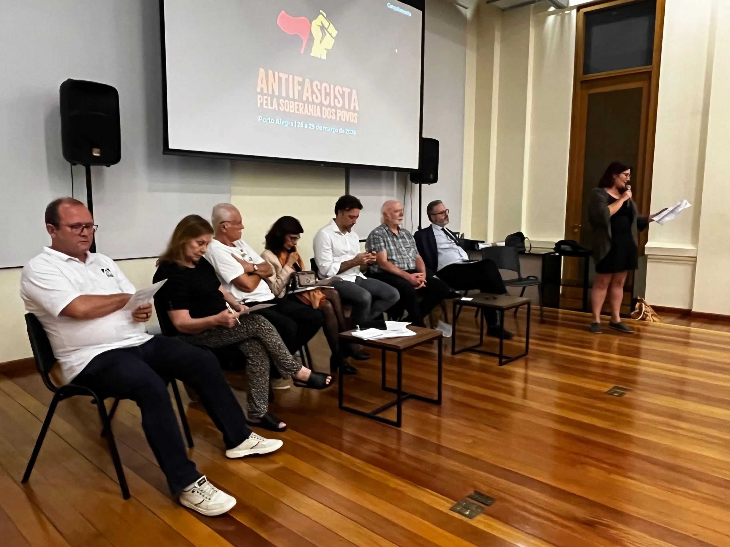 Comitê organizador apresenta programação da conferência internacional no Centro Cultural da Ufrgs, em Porto Alegre