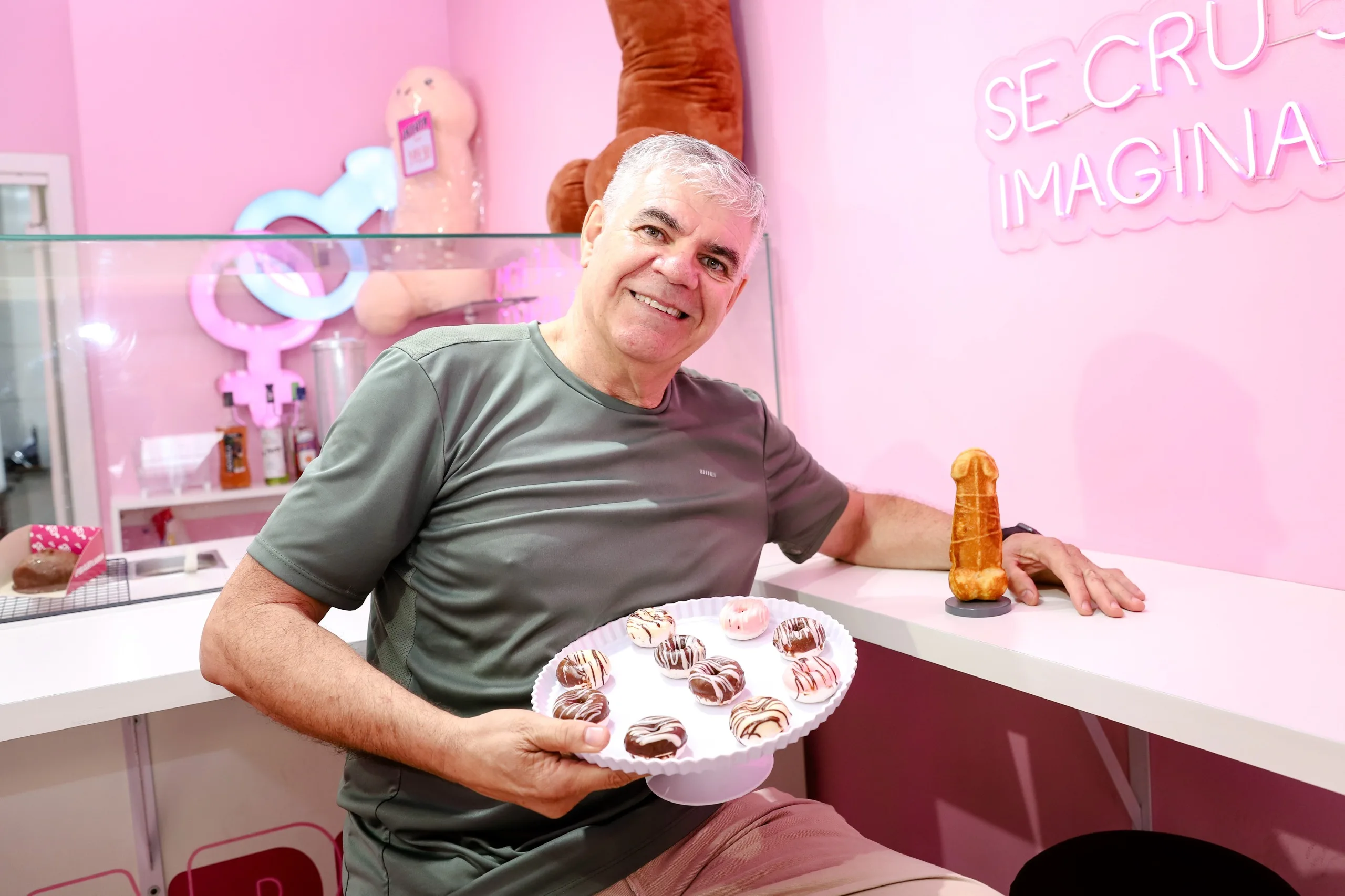 “O erotismo é um ingrediente da vida e ele aqui é bem explorado, divertido e curioso", conta o proprietário Paulo Ferre