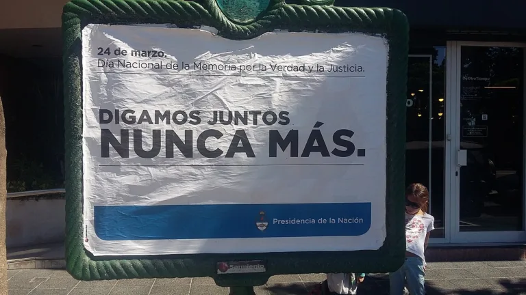 Argentina, 50 anos do Golpe: Milei ressuscita 'fantasmas' da ditadura contra inimigos políticos