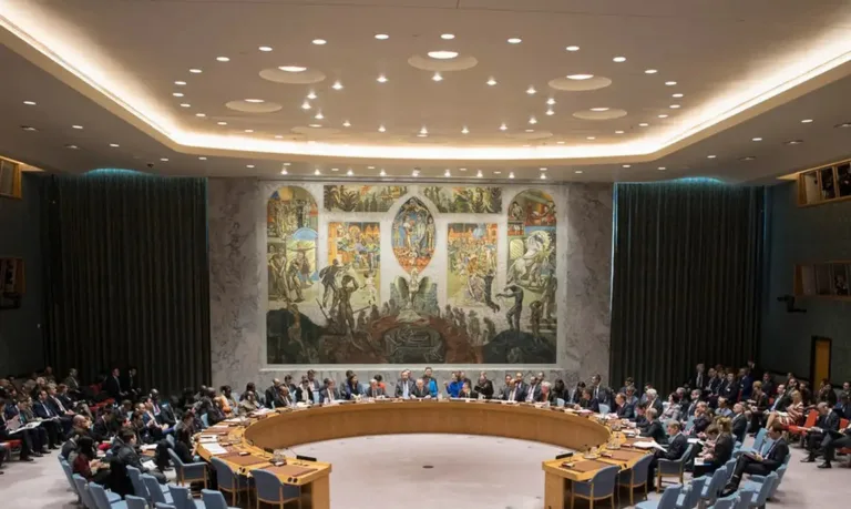 Irã acusa Ucrânia de ser 'participante' da agressão dos EUA e Israel