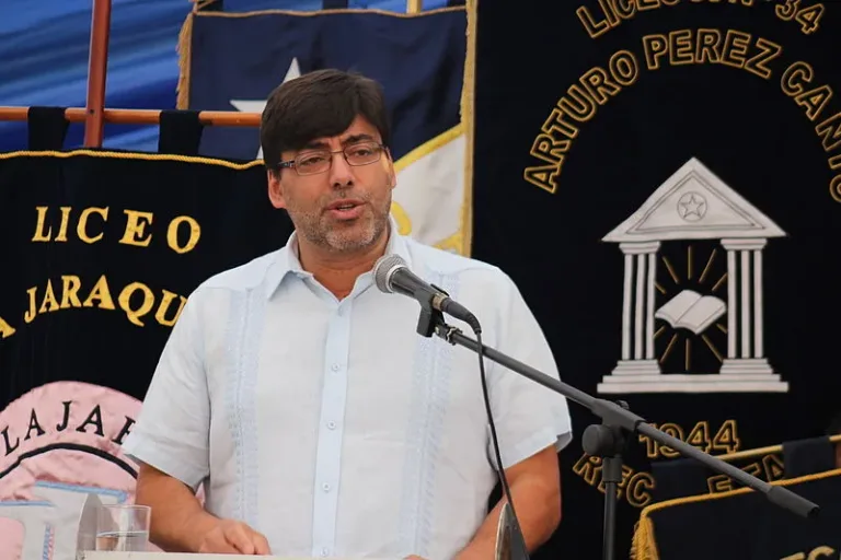 Fracasso de Boric impulsionou retorno da extrema direita ao poder no Chile, afirma Daniel Jadue