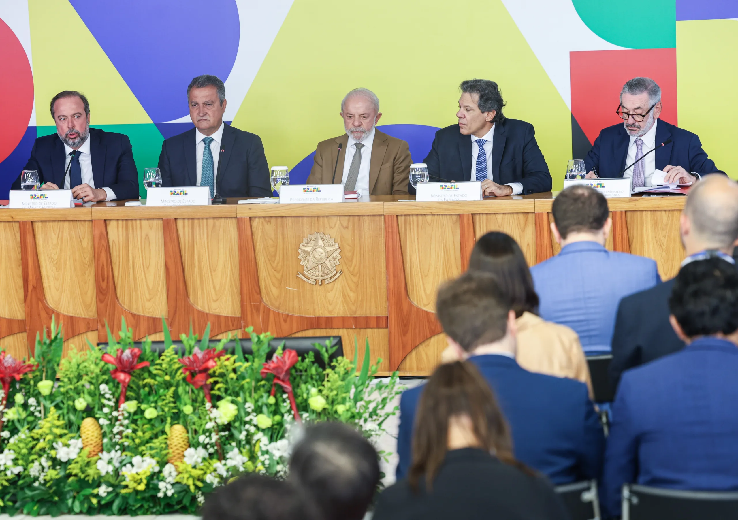 Coletiva de imprensa para o anúncio de medidas de enfrentamento dos impactos no Brasil da alta do preço internacional do petróleo, em razão da guerra de EUA e Israel contra o Irã.
