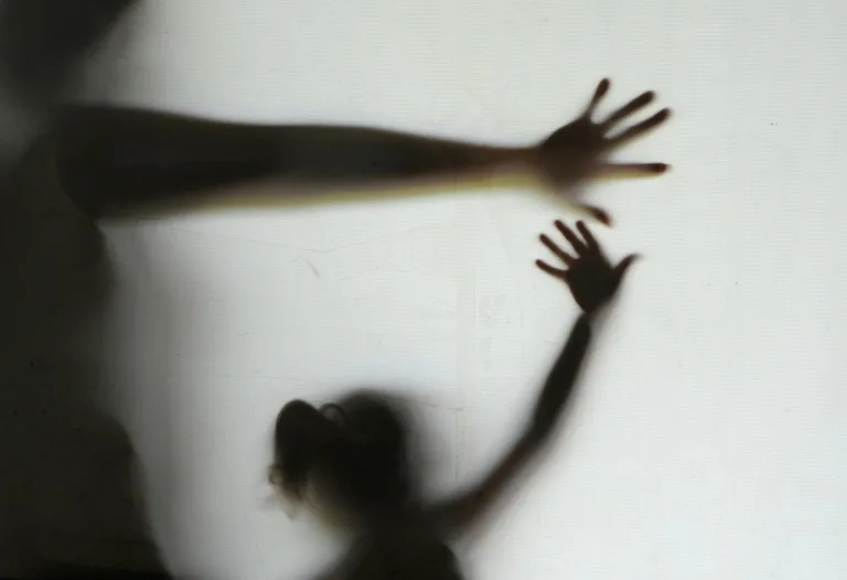 Com mais de mil casos, estupro é a violência mais cometida contra meninas e mulheres no DF