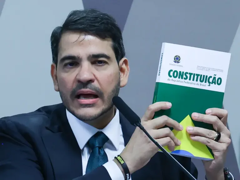 Rejeição de Messias pelo Senado expõe tensão entre poderes e fragiliza democracia, diz analista