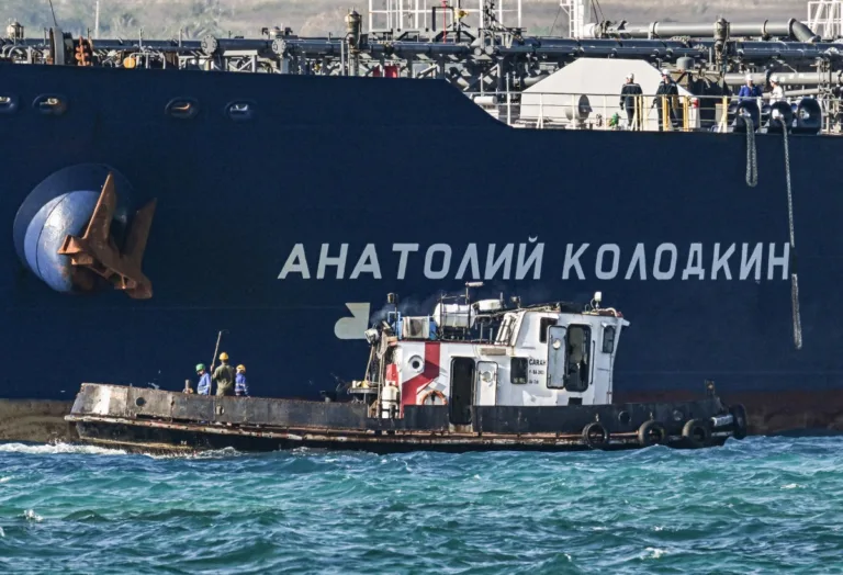 Rússia prepara novo envio de petróleo a Cuba