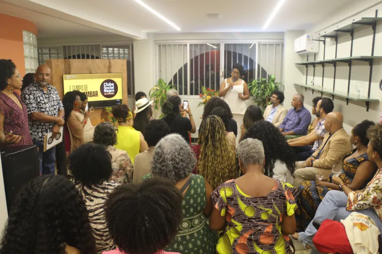 Clubes Sociais Negros como Espaços de Universalidade Negra
