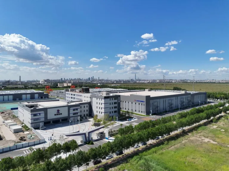 Fábrica zero carbono aponta caminho da transição energética para a indústria pesada da China