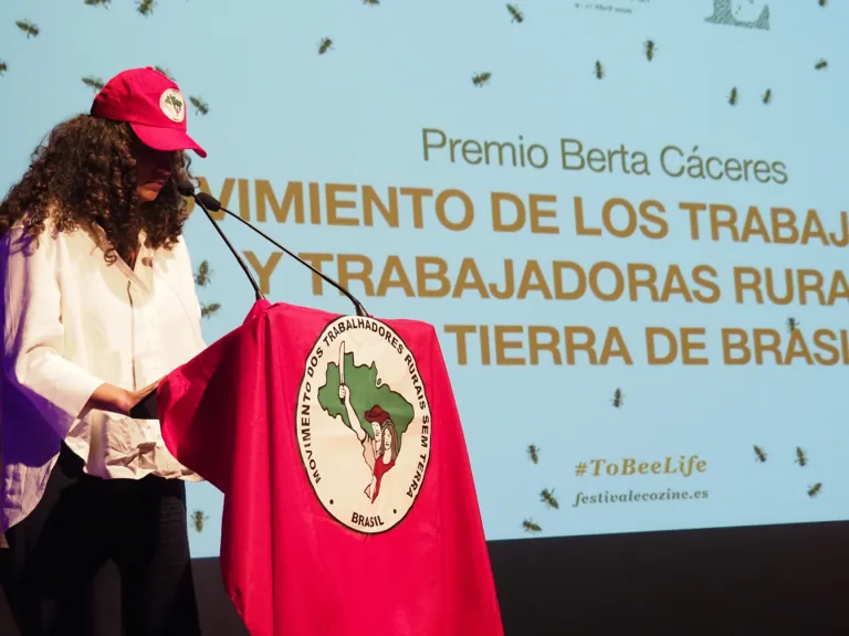 MST recebe prêmio Berta Cáceres na Espanha em reconhecimento ao compromisso ambiental