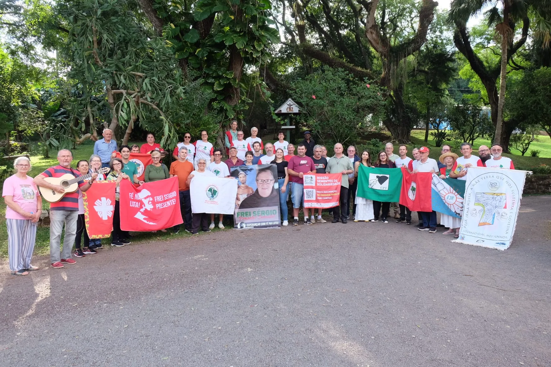 O Convento São Boaventura, em Daltro Filho (RS), recebeu organizações populares, movimentos sociais, pastorais e entidades na quinta-feira (16)