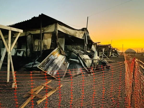Fiscalização foi acionada após incêndio no alojamento de obra em Porto Alegre do Norte (MT)