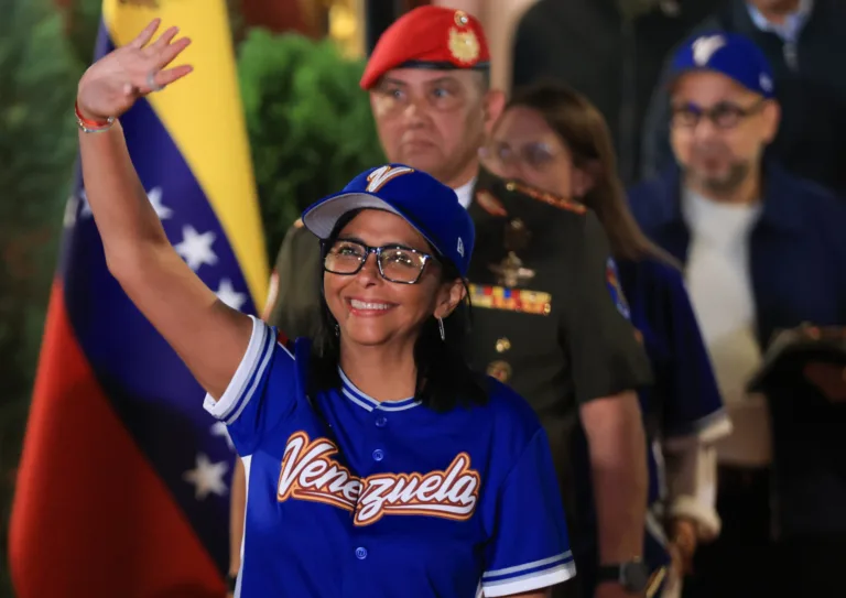 Presidenta da Venezuela contrata advogado nos Estados Unidos e sinaliza sua candidatura