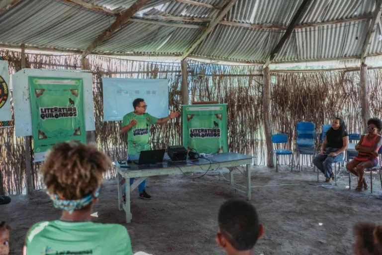 Projeto leva oficinas gratuitas de escrita criativa a quilombos de Pernambuco