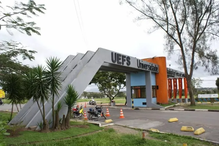 Pronera oferece 40 vagas para bacharelado especial em Direito na Uefs 