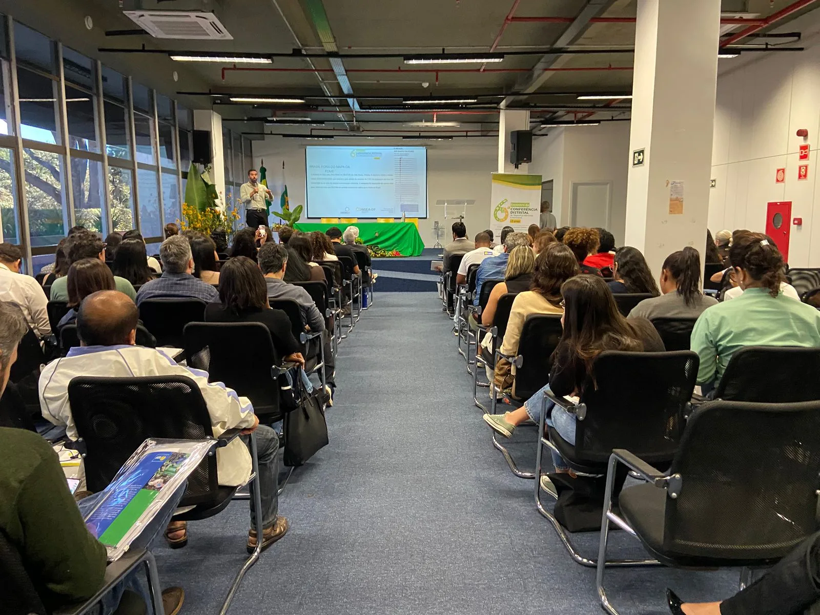 Participantes da 6ª Conferência Distrital de Segurança Alimentar e Nutricional +2 discutiram o avanço da fome e os desafios no acesso à alimentação durante encontro realizado em Brasília.