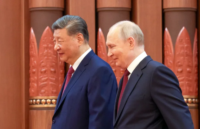 'A velha estrutura deixou de ser relevante', diz analista chinês sobre visita de Putin a Pequim