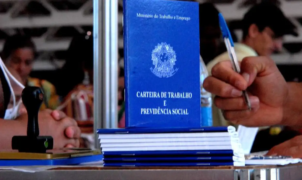 Programação debate desafios contemporâneos do trabalhador brasileiro