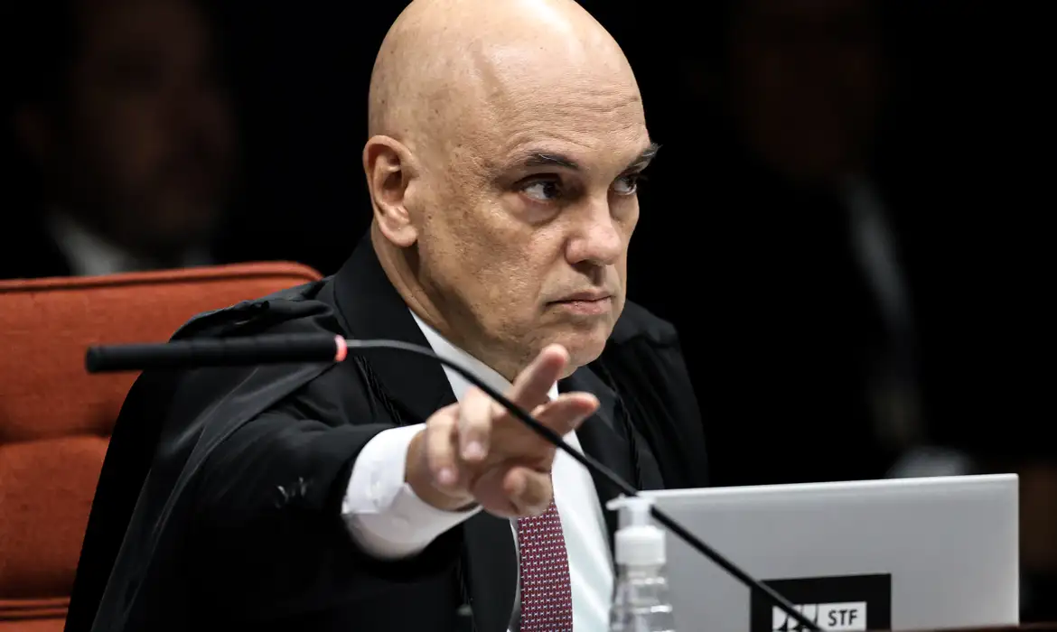 Ministro Alexandre de Moraes é registrado em sessão do STF