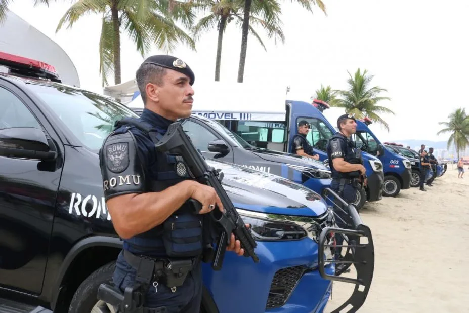 Operação Verão consiste em aumento do efetivo da Polícia Militar do Estado de São Paulo (PMESP) no litoral paulista