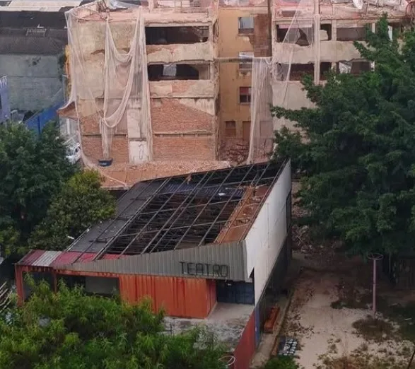 Teatro de Contêiner, na região da Luz, foi retirado pela gestão Ricardo Nunes (MDB)