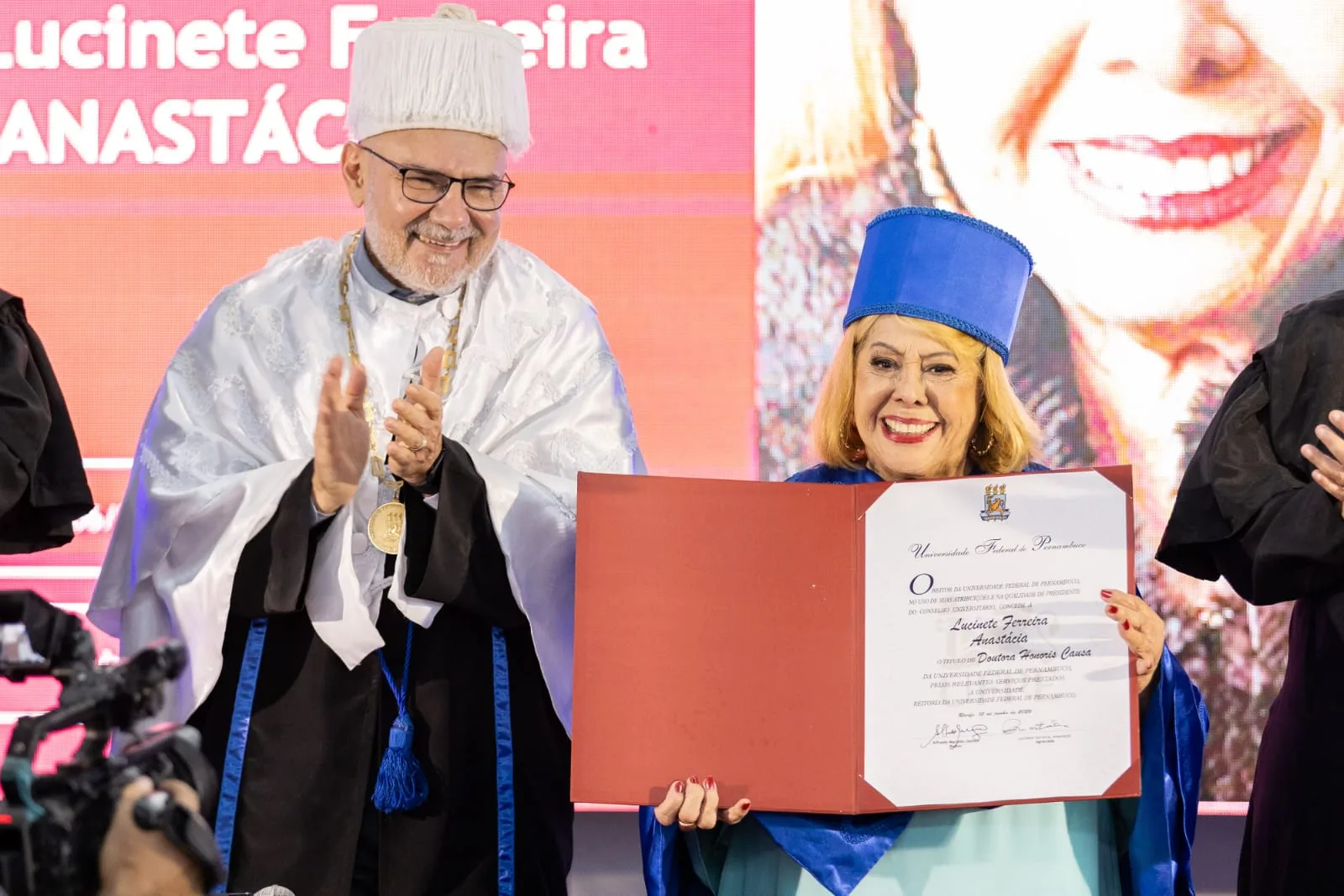 Anastácia foi reconhecida pela UFPE pro sua contribuição à força da música nordestina