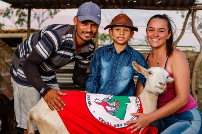 Cooperativa da Reforma Agrária amplia agroindústria de leite caprino e fortalece produção