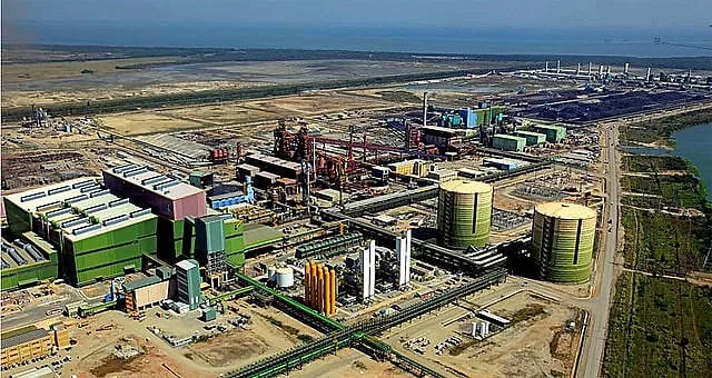 A antiga mineradora TKCSA, a Companhia Siderúrgica do Atlântico (CSA), agora vendida para a Ternium Brasil