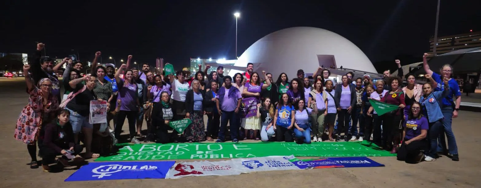 Movimentos populares em Brasília realizaram ato contra a derrubada da resolução do Conanda