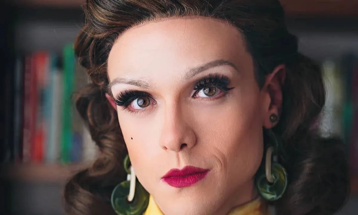 Rita Von Hunty ministra, às 17h, a palestra “Cultura e produção de sujeitos”